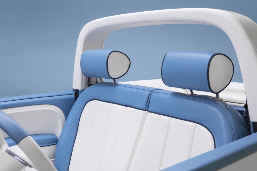 Интерьер Fiat 500 Spiaggina by Garage Italia Customs (312) 2018 года  (фото 7 из 18)